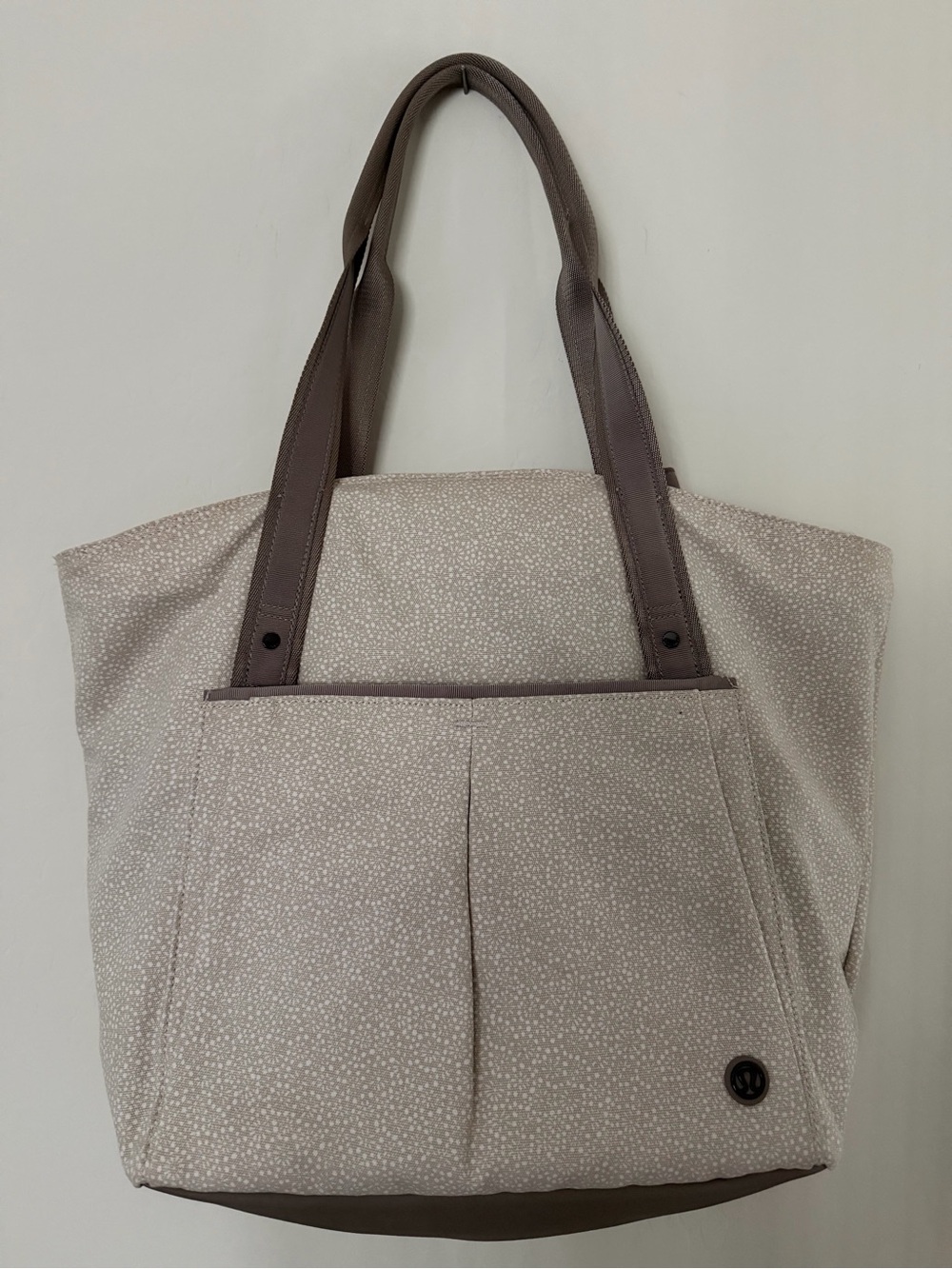 lululemon athletica Beige Tote with Taupe Handles, Gym or Everyday Use, New